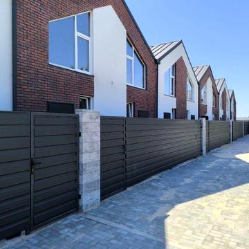 Продам таун квартира со своим двориком за 24360 у.е
