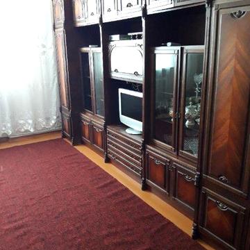 Продам 2-х комнатную квартиру в центре. Площадь 55 кв.м.