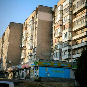 Оренда 3-кімн Кв В Районі Градецького. Оплата за 1 місяць