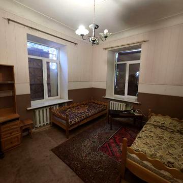 Продам 2к квартиру Шухевича Щепкина Рабочая Петровского Мазепы Метро