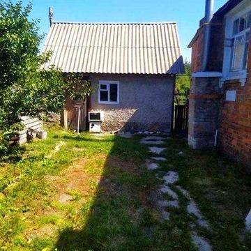 Продам 1/2 будинку на 2 кімнати Пиліпівка (Баварія)