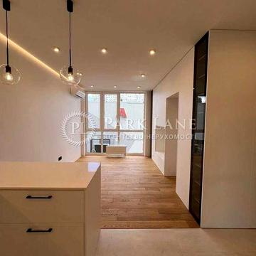Продаж 1-к Квартири з ремонтом Салютна, 2/9, ЖК Файна Таун ЖК Файна Таун