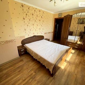 Довгострокова оренда 3к Квартира Шухевича Романа Генерала вулиця
