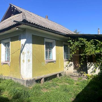 Продам будинок з ділянкою