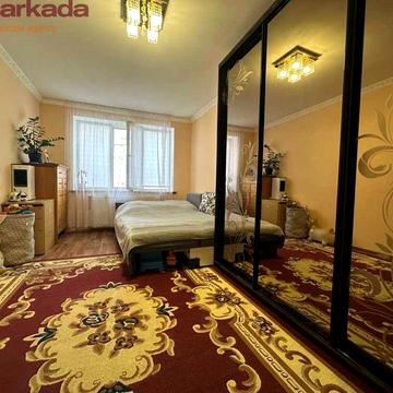 Продаж 1-кімнатної квартири з ремонтом в центрі міста