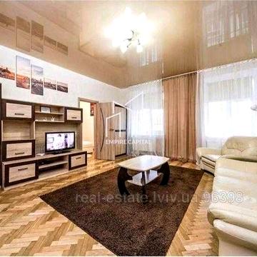 Продаж 3-кімнатної квартири у центрі Львова