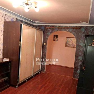 Продам 3 кімнатну квартиру 93 кв.м.
