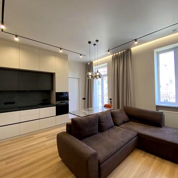 Велика Васильківська вул. (Червоноармійська), 36