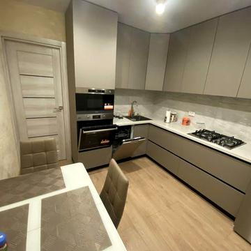 Продам 3-комн.кв. Тополь-1, Терра, Жилмассив, 16 к1.