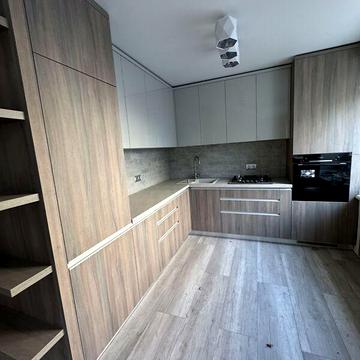 Продаж 3к Квартира Лепкого Богдана вулиця