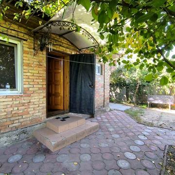 БОЯРКА!Здам пів Будинку в гарному стані в районі Екватора!