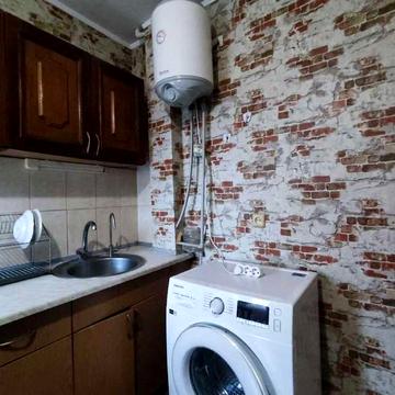 2-комн. квартира на Заболотного. Срочная продажа!