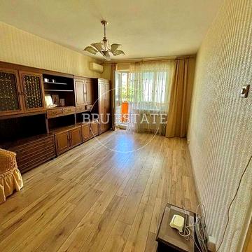 Продаж приємної 2 к кв  Позняки Харківська низький поверх