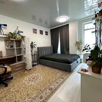 Продаж 2кім кв в будинку бізнес класу по вул. Студинського