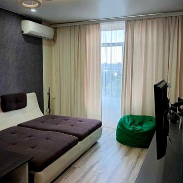 продам двокімнатну квартиру пр. Соборний (район вул. Кріпосна)