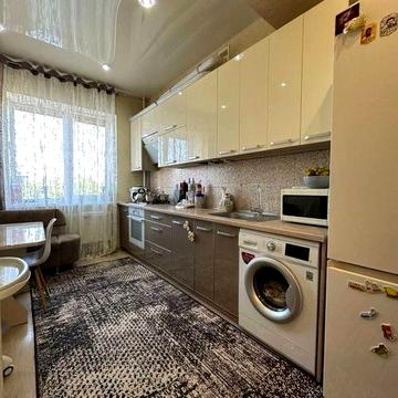 Продается 2 ком квартира в Молодежное ЖК Новосел
