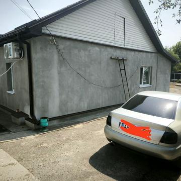 Продамо або бміняємо свій будинок на квартиру.