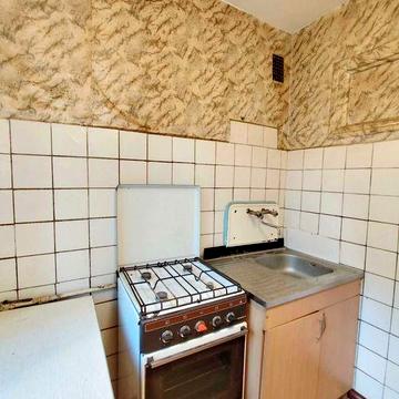 Продаж 2 кімн Молодіжний 2 поверх