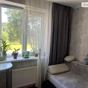 Продаж 3к Квартира Сергія Зулінського вулиця