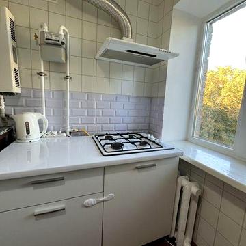 Полтава. 1ком Жби 7500и ком