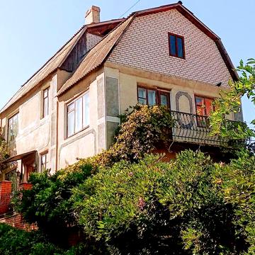 Продам жилий двоповерховий будино.