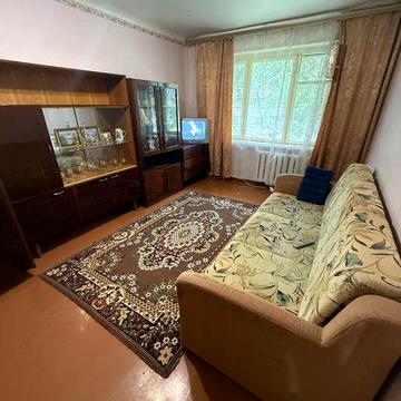 Фурманова. Здається 1-кімнатна квартира