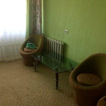 Сухомлинського вул., 4
