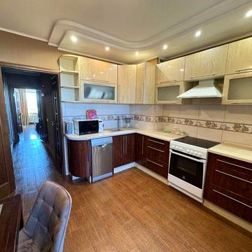 Продаж 2- кімнатної каартири з ремонтом і техникою