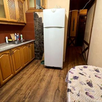 Оренда однокімнатної квартири вул. Лесіва