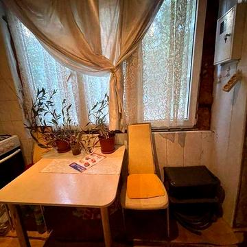 Продам квартиру центр Приморский, район Соборной площади