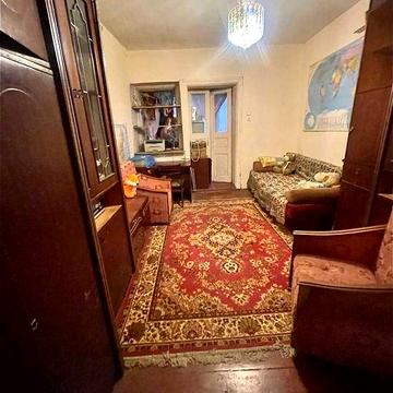 Продам квартиру центр Приморский, район Соборной площади