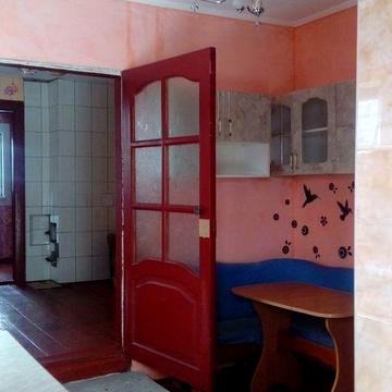 Продам пів будинку