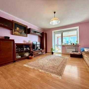 Продам 2 кімнатну 71 м.кв.