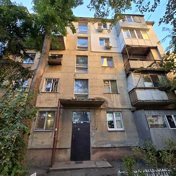 Продаж 3к Квартира Космонавтів вулиця