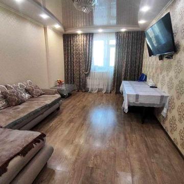 Уютная двухкомнатная квартира на Таирова в новом доме. Низкий этаж.