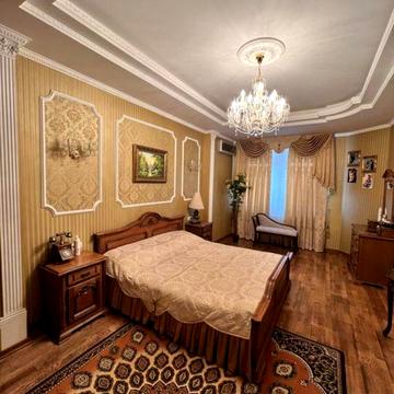 Левка Лукяненка вул. (Маршала Тимошенка), 21к2