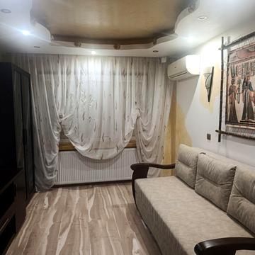 Дарницький бульв., 9