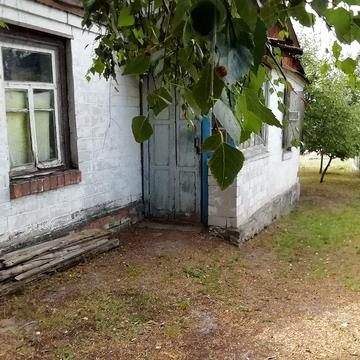 Продаж 1/2 будинку з землею в Дахнівці.