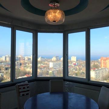Середньофонтанська вул., 19б