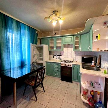 продам 3 кімнатну квартиру з ремонтом