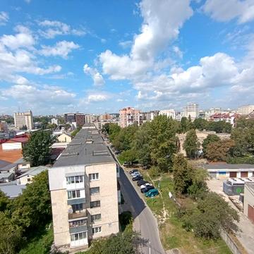 Торговиця вул., 5