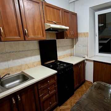 Юрія Литвинського вул. (Російська), 31-Б