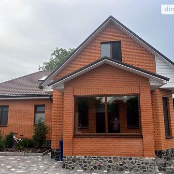 Продаж 3к Дім Бережна вулиця