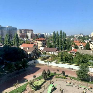 Валерія Самофалова вул. (Каманіна), 16а/4
