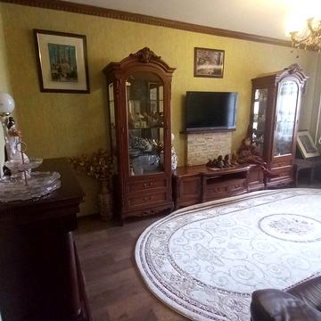 Лазурна вул., 34