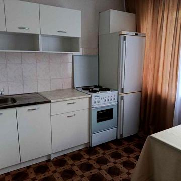 Оренда 1кв.Центр.м.Печерська.вул.Острозьких 45/1.Вільна!