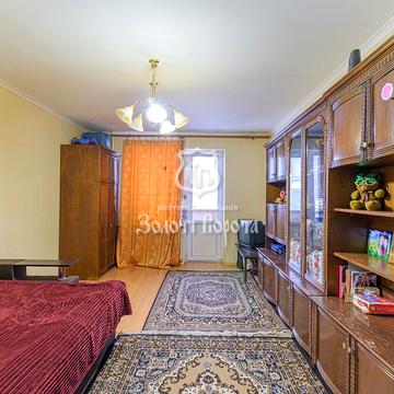 Володимира Висоцького бульв., 6