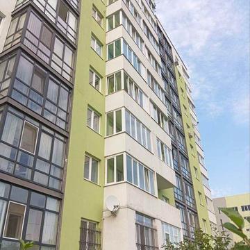 Продам 1 кімнатну новобудову Сихів , Полуботка