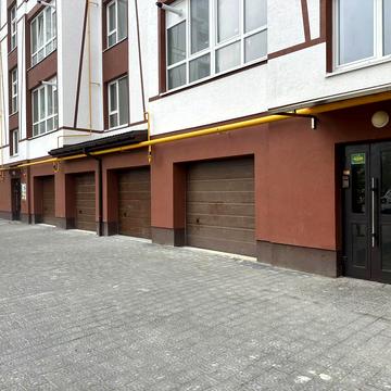 Полуботка, 18