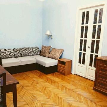 Базарна вул., 94